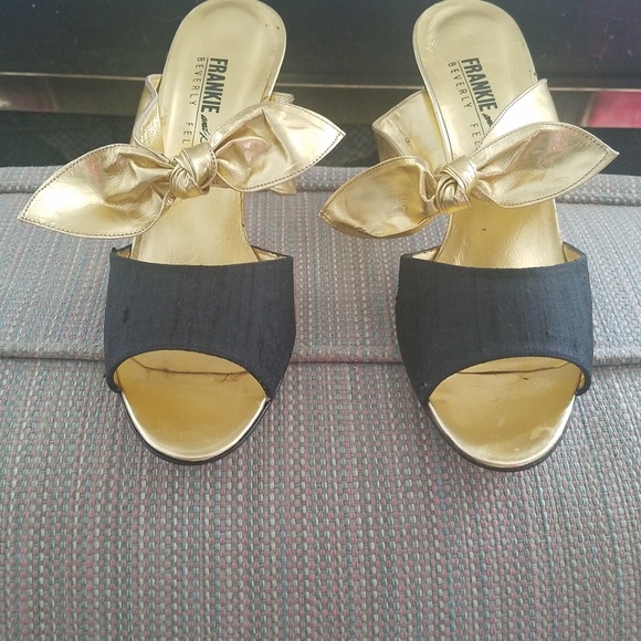 Frankie and Baby  by Beverly Felfaman Shoes - Big Tie Black Slip on Silk Shoes New